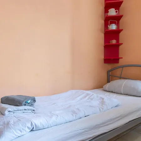 Arbeiterapartment Mit 2 Betten, Kueche, Bad Wörrstadt